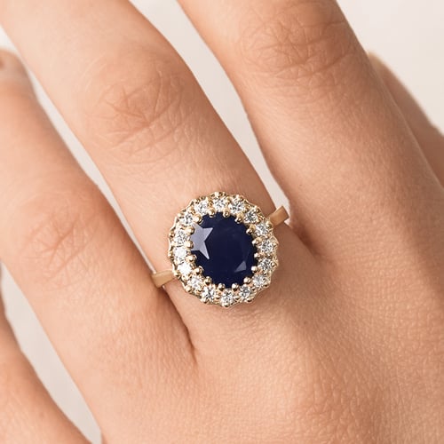 Eleganter Halo Verlobungsring mit Saphir und Diamanten Chrys