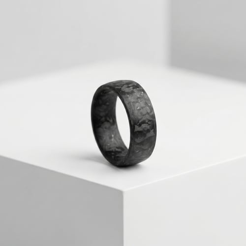 Ring aus Carbon Beata