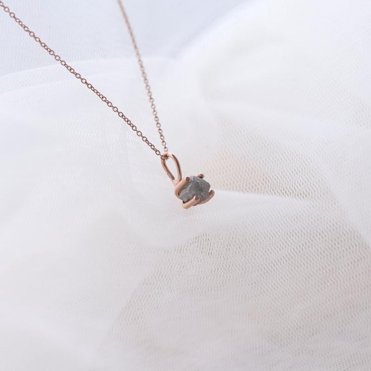 Rohdiamant als Anhänger 52820