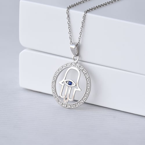 Anhänger in Form einer Hand mit Saphir Hamsa