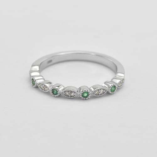 Memoryring mit Smaragden und Diamanten und Herrenring Harieta