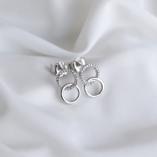 Elegante Ohrringe mit Diamanten Landyh