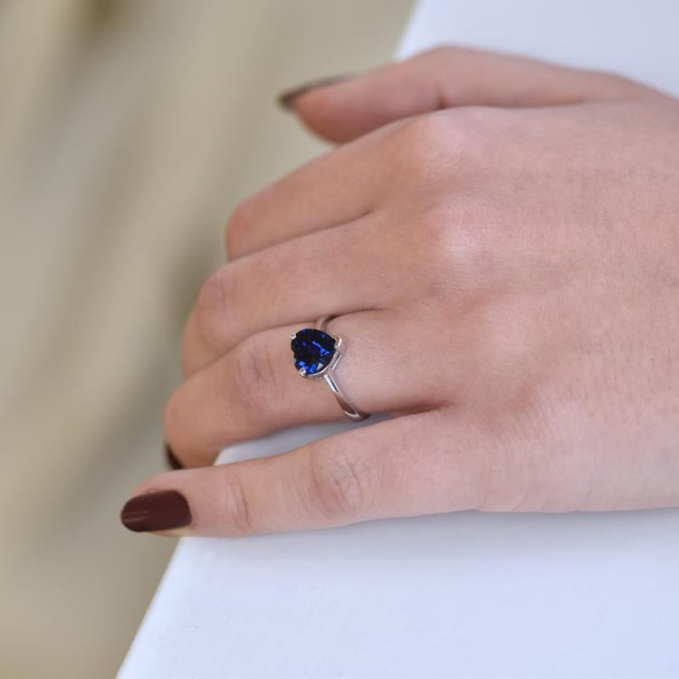 Goldring mit Saphirherz Perry 38271