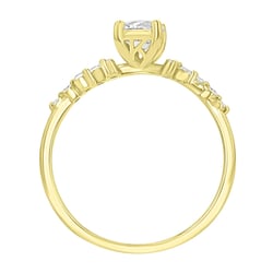 Verlobungsring mit Buchstaben und Diamanten Carina