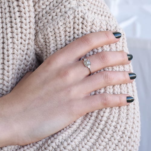Ring mit einem Salt and Pepper Diamanten Mahmud