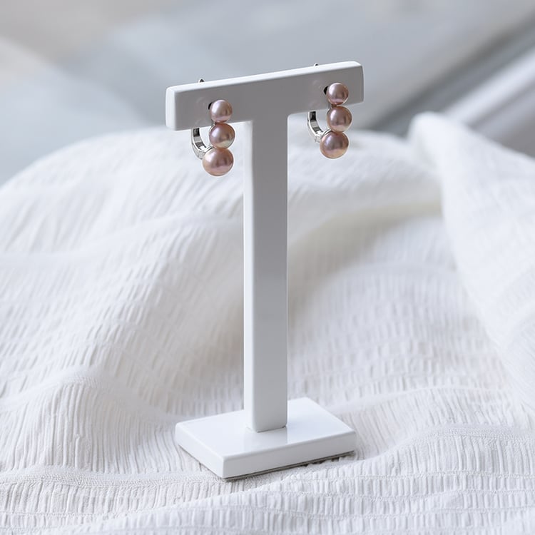 Silberne Hängeohrringe mit lavendelfarbenen Perlen Arielle 65662