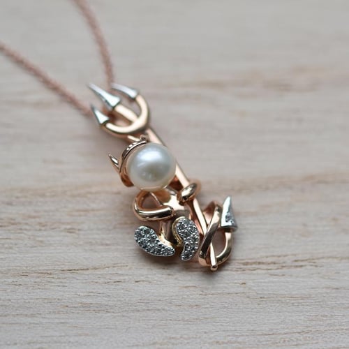 Silberner Anhänger mit Teufelchen und einer Perle und Lab Grown Diamanten Devil