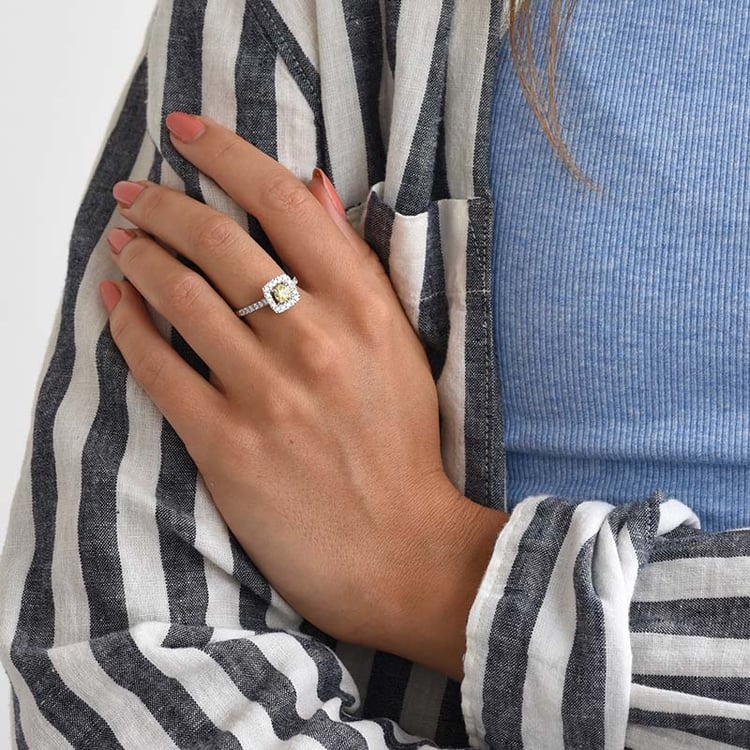 Verlobungsring mit gelbem zentralen Diamanten Deity 84342