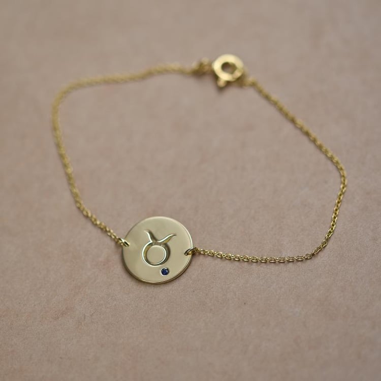 Goldarmband mit Stier Sternzeichen und Saphir 47051