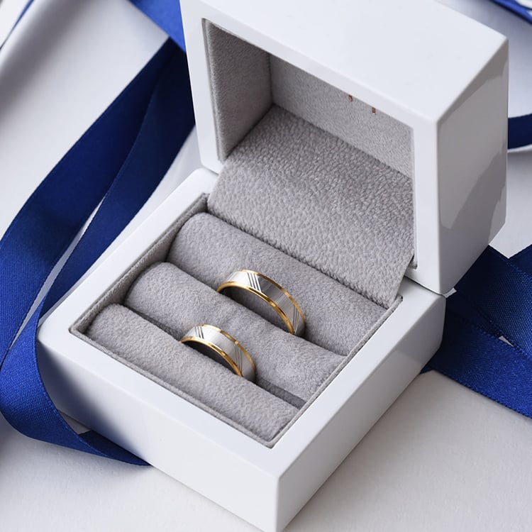 Eheringe aus Gold mit Muster Otho 77265