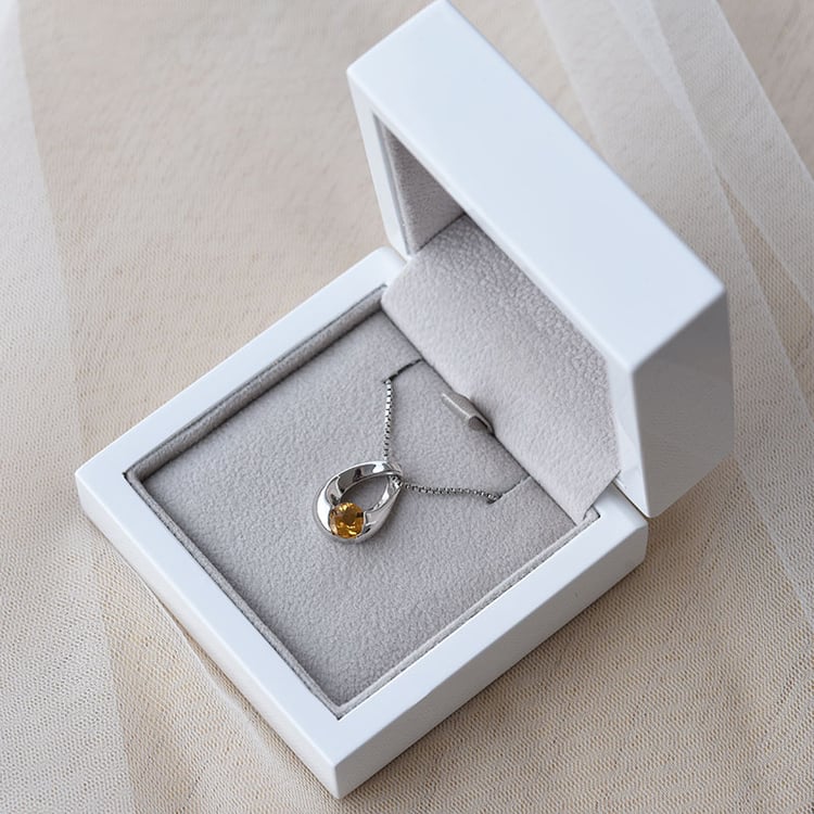 Anhänger mit Citrin 66774