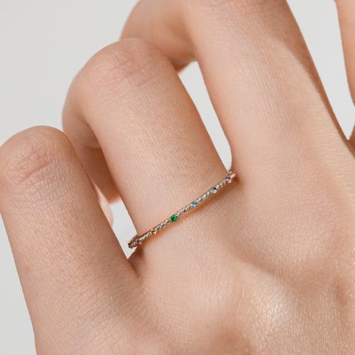 Minimalistischer Ring mit Edelsteinen Ihrer Wahl Tess