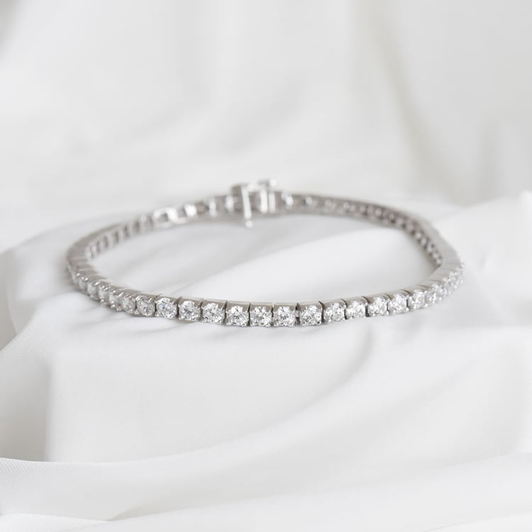 Silbernes Armband mit glitzernden Zirkonia Greer 90708