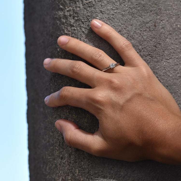 Verlobungsring mit Lab Grown 0.3ct IGI zertifiziertem Diamanten Katya 140012