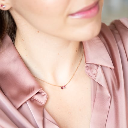 Cluster-Kette mit Turmalin, Tansanit, Rubin und einem Diamanten Millie