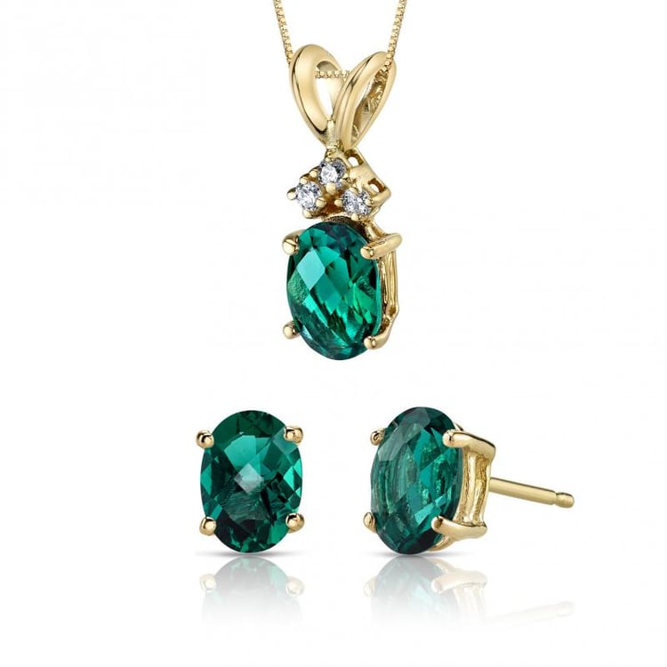 Kollektion mit grünen Smaragden Sonia 9738