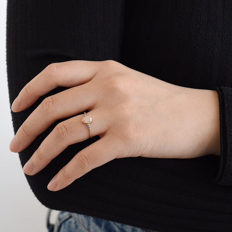 Ring mit rosa Salt and Pepper Diamanten Omiros 96392