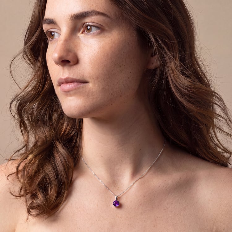 Goldene Halskette mit Amethyst 170701