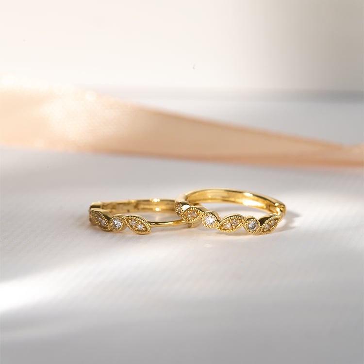 Elegante Creolen mit Diamanten Veeti 121668