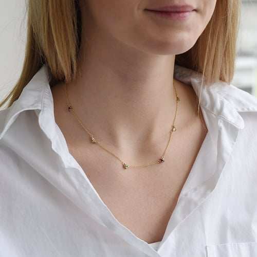 Cluster Kette mit farbigen Edelsteinen Ditte
