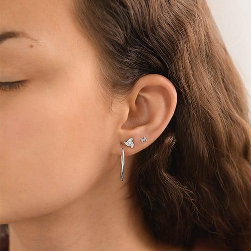 Goldene Ohrstecker mit Zirkonia Marina