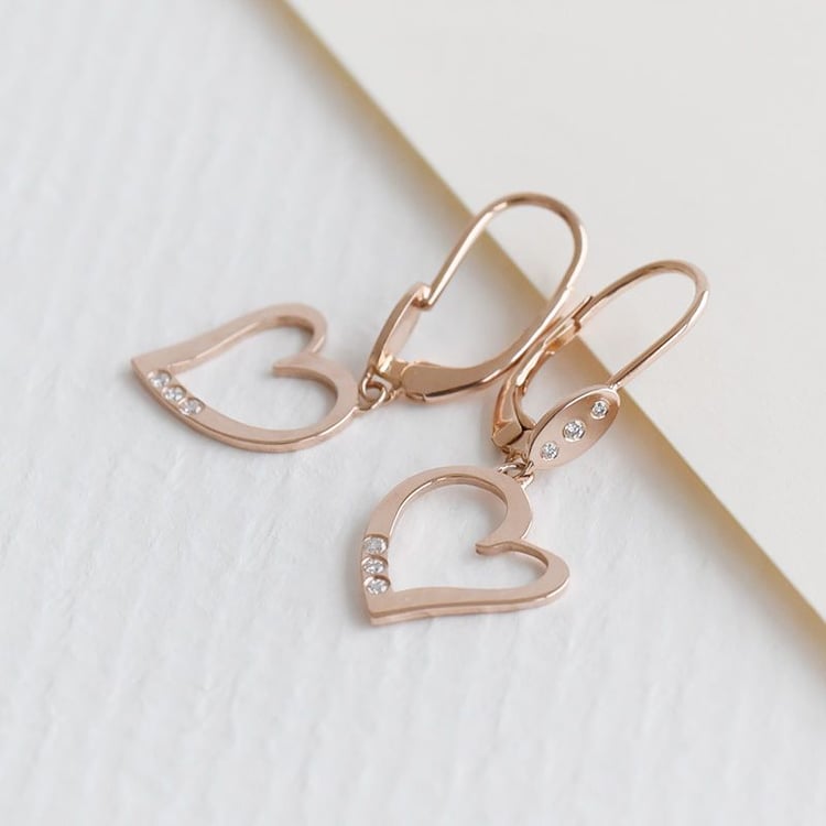 Goldene Hängeohrringe in Herzform mit Diamanten Mekhi 98420