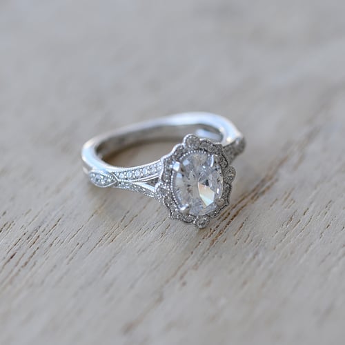 Verlobungsring im Vintagestil Ofelia