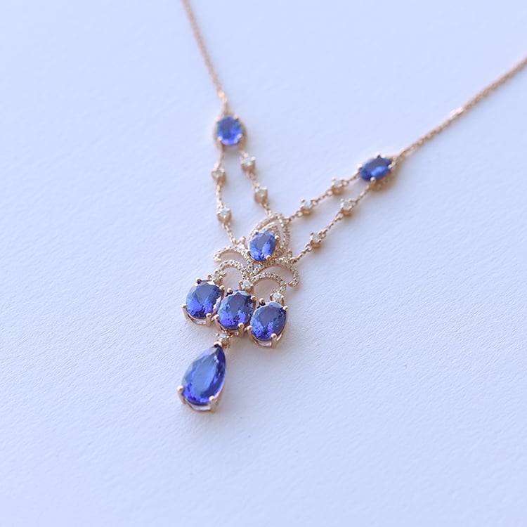 Halskette mit Tansaniten und Diamanten Noeti 60591