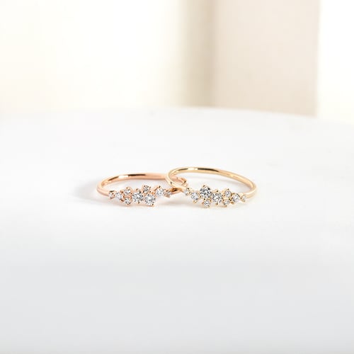 Cluster-Ring mit Lab Grown Moissaniten Isolde