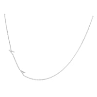 Silberne Kette mit drei Buchstaben und Lab Grown Diamanten Lupe