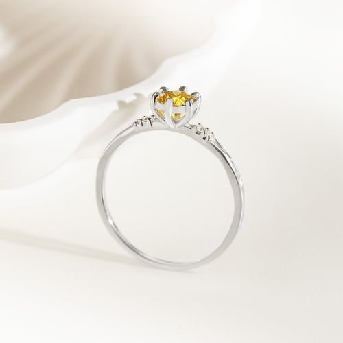 Verlobungsring aus Gold mit 0.36ct IGI-zertifiziertem Lab Grown Diamanten Mileva
