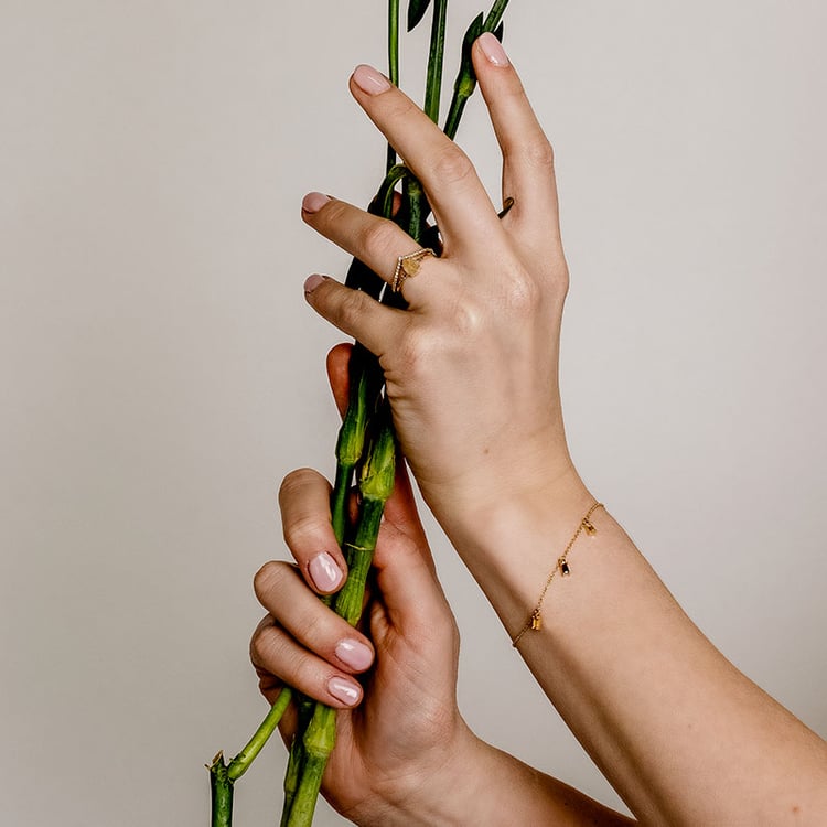 Ring mit rosa Salt and Pepper Diamanten Omiros 97071