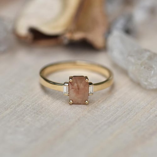 Ring mit emerald Salt and Pepper Diamant Carisa