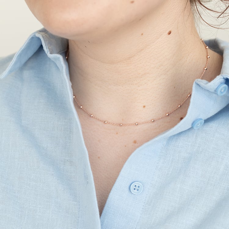 Silberne Kette mit Kugeln 45 cm 125229