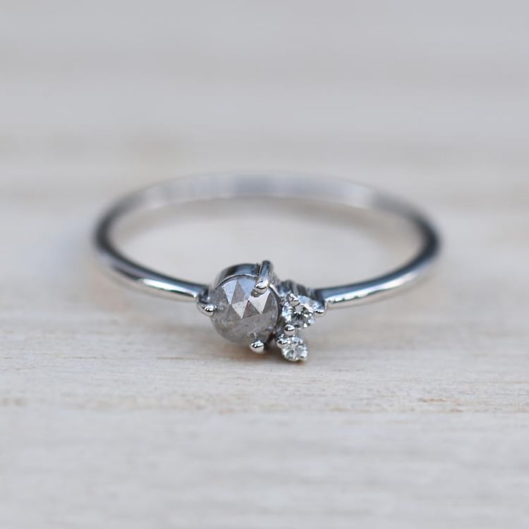 Goldring mit Salt'n'Pepper Diamant und Diamanten Marine 49719