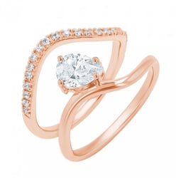 Romantisches Verlobungs-Set mit Lab Grown Diamantringen Emmy