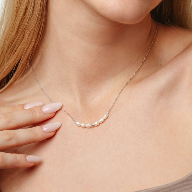 Silberne Halskette mit Perlen Angela 163959