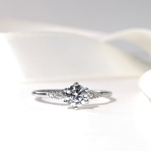 Verlobungsring mit Diamanten Kristia