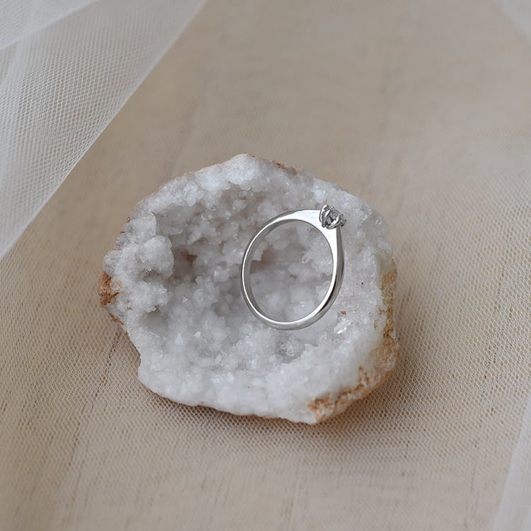 Goldring mit Diamanten 94787