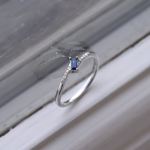 Ring mit Saphir und Diamanten Margareta