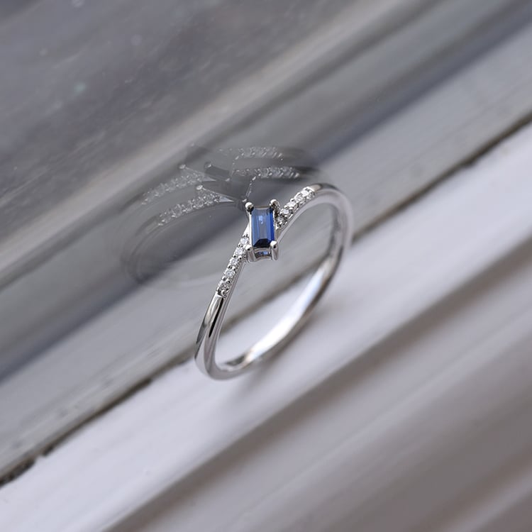 Ring mit Saphir und Diamanten Margareta 84811