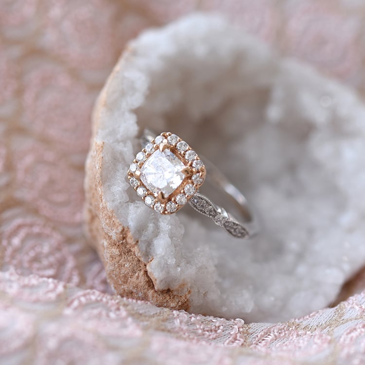 Ring mit Diamanten 60999