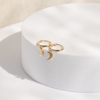 Runde silberne Ohrringe mit Halbmond Aibek