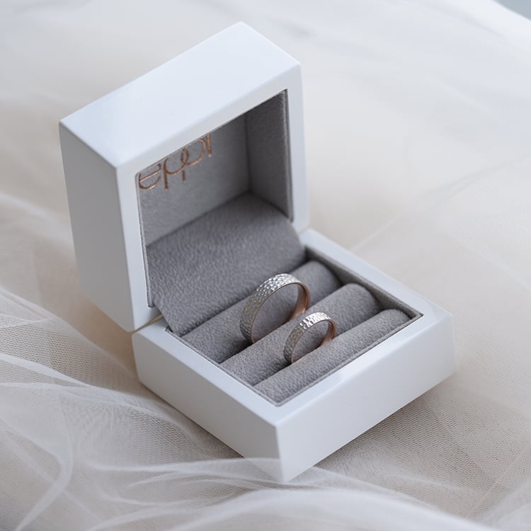 Mehrfarbige Eheringe aus Gold Pate 58729