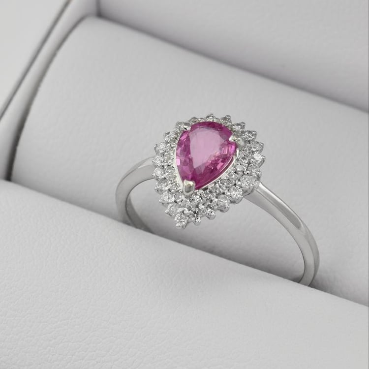 Ring mit rosa Saphir 25980