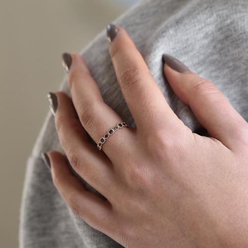 Goldener Diamantring und Herrenring Achernar