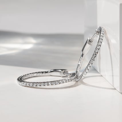 Goldene Flexi Creolen mit Diamanten Zeta