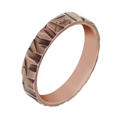 Goldene Eheringe mit Relief Ferskia