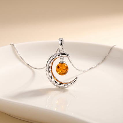 Silberner Anhänger in Form eines Mondes Lana