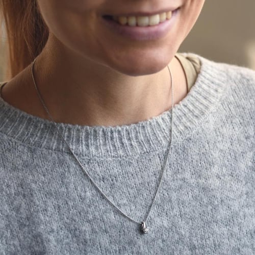 Platinanhänger mit Diamanten Ivory